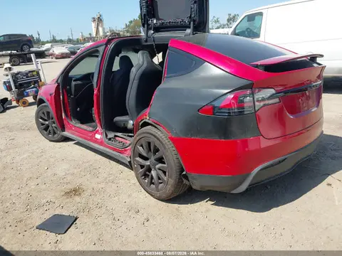 2022 Tesla Model X Plaid Tri Motor All-wheel Drive VIN 7SAXCBE69NF332786 фото 3