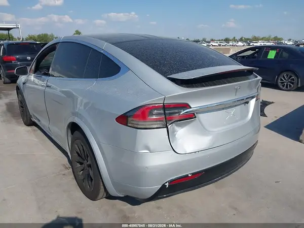 5YJXCBE2XGF029383 — 2016 Tesla Model X, фото 3 с аукциона IAAI 14.10.2026, Задняя часть