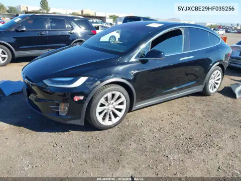 5YJXCBE29HF035256 — 2017 Tesla Model X, фото 2 с аукциона IAAI, Задняя часть