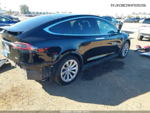 5YJXCBE29HF035256 — 2017 Tesla Model X, фото 4 с аукциона IAAI, Задняя часть
