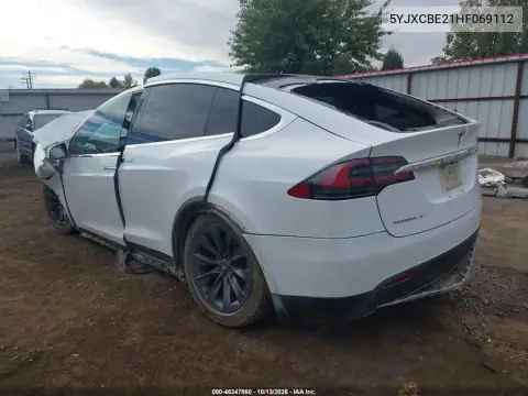 5YJXCBE21HF069112 — 2017 Tesla Model X, фото 3 с аукциона IAAI, Не указано