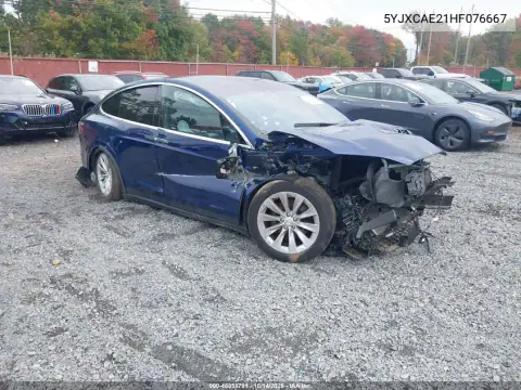 5YJXCAE21HF076667 — 2017 Tesla Model X, Передняя часть, фото до ремонта