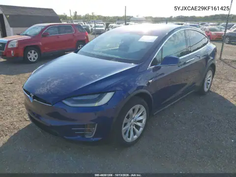 5YJXCAE29KF161425 — 2019 Tesla Model X, фото 2 с аукциона IAAI, Сзади слева