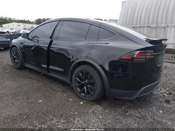 7SAXCDE56PF408311 — 2023 Tesla Model X, фото 3 с аукциона IAAI 09.10.2026, Подтопление