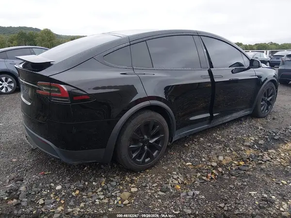 7SAXCDE56PF408311 — 2023 Tesla Model X, фото 4 с аукциона IAAI 09.10.2026, Подтопление