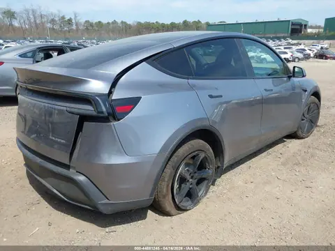 2026 Tesla Model Y All-wheel Drive/long Range Launch Series/premium All-wheel Drive VIN 7SAYGDEE6TF552721 фото 4