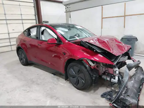 7SAYGDEE6TF390587 — 2026 Tesla Model Y ALL-Wheel Drive/Long Range Launch Series/Premium ALL-Wheel Drive, Передняя часть (Front End), фото до ремонта