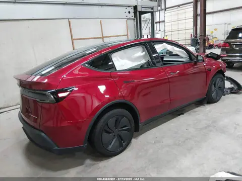 2026 Tesla Model Y All-wheel Drive/long Range Launch Series/premium All-wheel Drive VIN 7SAYGDEE6TF390587 фото 4