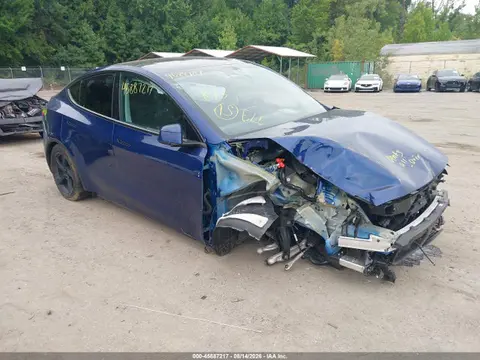 7SAYGDEE5TF449290 — 2026 Tesla Model Y ALL-Wheel Drive/Long Range Launch Series/Premium ALL-Wheel Drive, Передняя часть (Front End), фото до ремонта