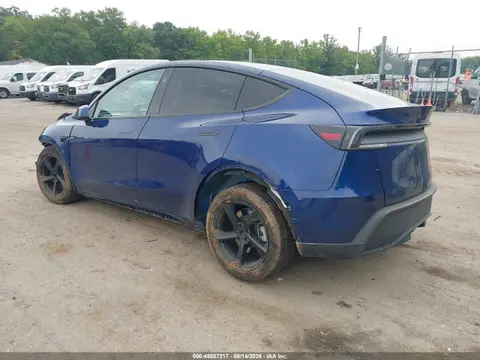 2026 Tesla Model Y All-wheel Drive/long Range Launch Series/premium All-wheel Drive VIN 7SAYGDEE5TF449290 фото 3