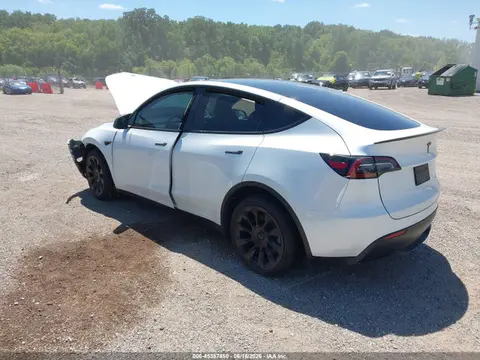 2023 Tesla Model Y Awd/long Range Dual Motor All-wheel Drive VIN 7SAYGDEE3PF689010 фото 3