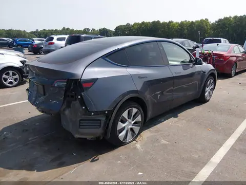2023 Tesla Model Y Awd/long Range Dual Motor All-wheel Drive VIN 7SAYGDEE9PA165261 фото 4
