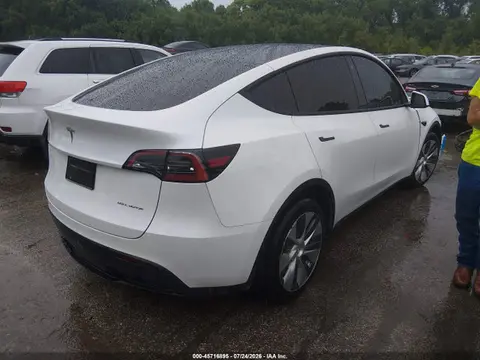 2023 Tesla Model Y Awd/long Range Dual Motor All-wheel Drive VIN 7SAYGDEE7PF612530 фото 4