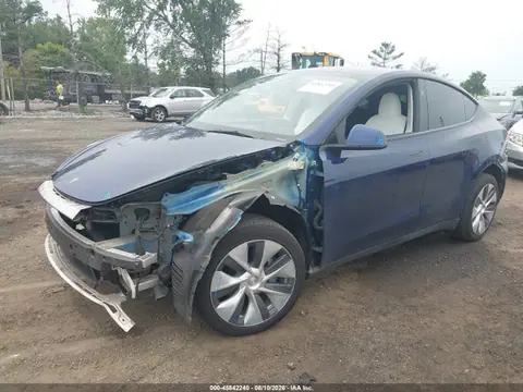 2023 Tesla Model Y Awd/long Range Dual Motor All-wheel Drive VIN 7SAYGDEE0PF844578 фото 2