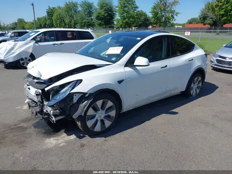 2023 Tesla Model Y Awd/long Range Dual Motor All-wheel Drive VIN 7SAYGDEE5PA060894 фото 2