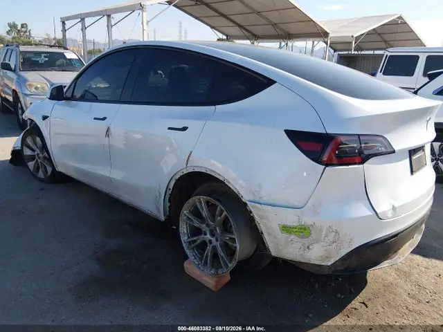 7SAYGDEE6PA030786 — 2023 Tesla Model Y AWD/Long Range Dual Motor ALL-Wheel Drive, фото 3 с аукциона IAAI 14.10.2026, Передняя часть