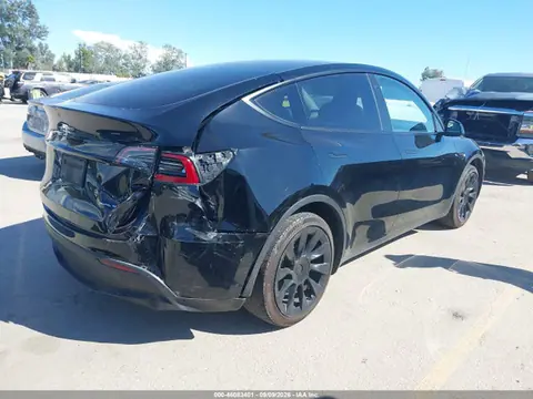 2023 Tesla Model Y Awd/long Range Dual Motor All-wheel Drive VIN 7SAYGDEE4PA045416 фото 4