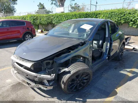 2023 Tesla Model Y Awd/long Range Dual Motor All-wheel Drive VIN 7SAYGDEE6PA026186 фото 2