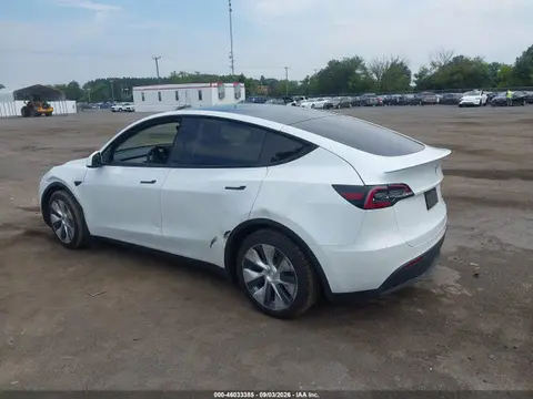 2020 Tesla Model Y Long Range Dual Motor All-wheel Drive VIN 5YJYGDEEXLF024872 фото 3