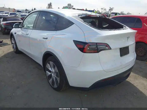 2021 Tesla Model Y Long Range Dual Motor All-wheel Drive VIN 5YJYGDEE0MF161210 фото 3