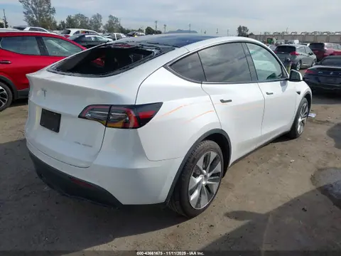 2021 Tesla Model Y Long Range Dual Motor All-wheel Drive VIN 5YJYGDEE0MF161210 фото 4