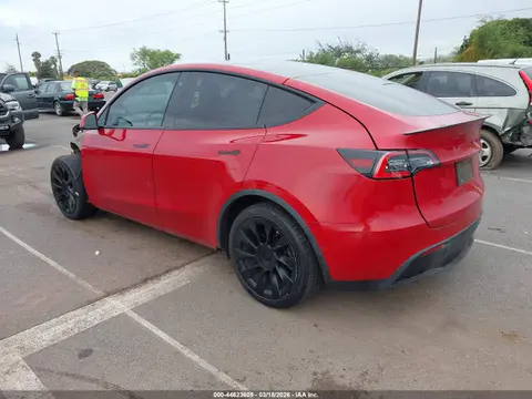 2021 Tesla Model Y Long Range Dual Motor All-wheel Drive VIN 5YJYGDEE8MF084621 фото 3