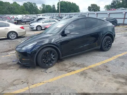 2021 Tesla Model Y Long Range Dual Motor All-wheel Drive VIN 5YJYGDEE3MF176221 фото 2