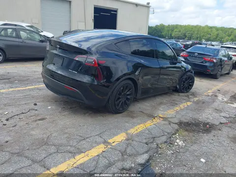 2021 Tesla Model Y Long Range Dual Motor All-wheel Drive VIN 5YJYGDEE3MF176221 фото 4