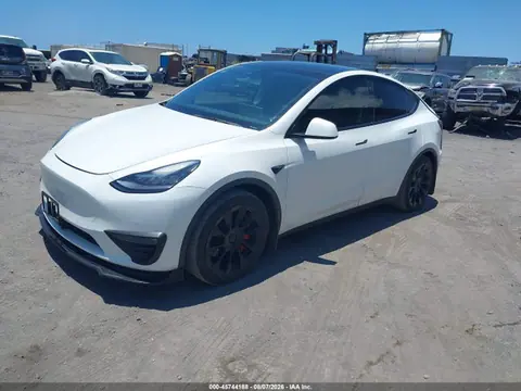 2021 Tesla Model Y Long Range Dual Motor All-wheel Drive VIN 5YJYGAEE8MF194275 фото 2