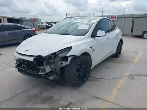 2021 Tesla Model Y Long Range Dual Motor All-wheel Drive VIN 5YJYGDEE8MF182189 фото 2