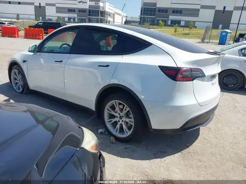 2022 Tesla Model Y Long Range Dual Motor All-wheel Drive VIN 7SAYGDEE2NF320572 фото 3