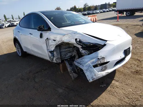 7SAYGDEE6NF557887 — 2022 Tesla Model Y Long Range Dual Motor ALL-Wheel Drive, Left & Right Side, фото до ремонта