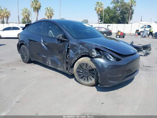 7SAYGDEE3RF199816 — 2024 Tesla Model Y Long Range Dual Motor ALL-Wheel Drive, Задняя часть (Rear), фото до ремонта