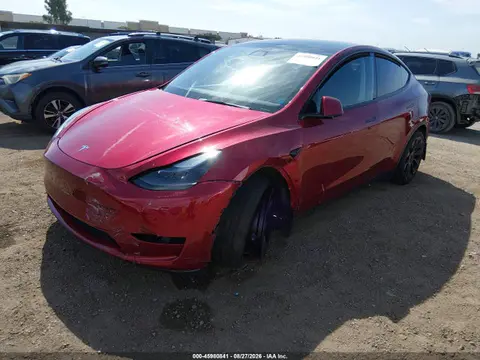 2024 Tesla Model Y Long Range Dual Motor All-wheel Drive VIN 7SAYGDEE8RF081292 фото 2