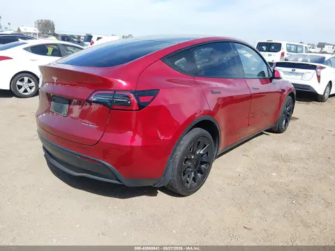 2024 Tesla Model Y Long Range Dual Motor All-wheel Drive VIN 7SAYGDEE8RF081292 фото 4