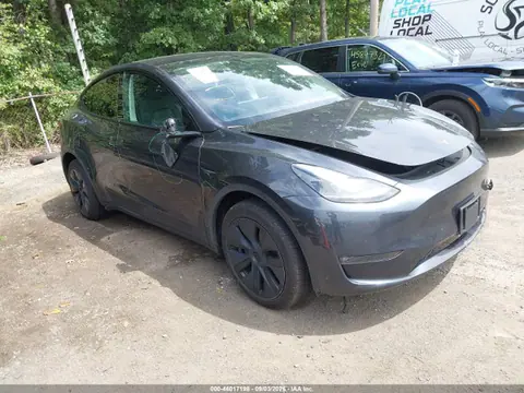 2024 Tesla Model Y Long Range Dual Motor All-wheel Drive VIN 7SAYGDEE5RF158586 фото 1
