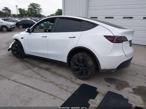 2025 Tesla Model Y Long Range Dual Motor All-wheel Drive VIN 7SAYGDEE2SF295958 фото 3