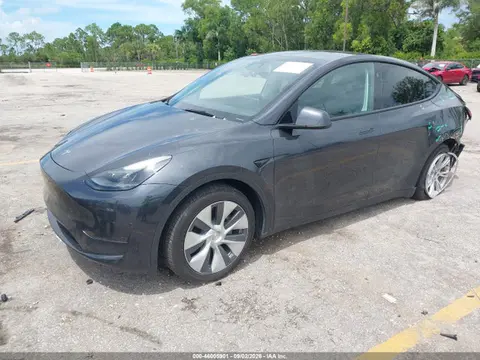 2024 Tesla Model Y Long Range Single Motor Rear-wheel Drive/rwd VIN 7SAYGDED5RF091799 фото 2
