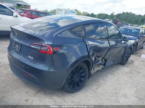 2021 Tesla Model Y Long Range VIN 5YJYGDEE4MF067458 фото 4