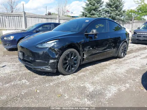 2022 Tesla Model Y Long Range VIN 7SAYGDEE8NF337389 фото 2