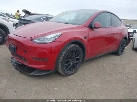 2022 Tesla Model Y Long Range VIN 7SAYGDEEXNF568438 фото 2