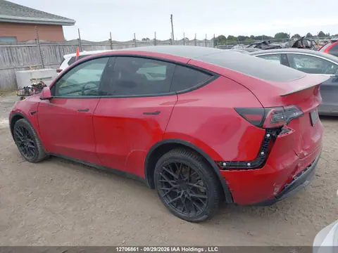 2022 Tesla Model Y Long Range VIN 7SAYGDEEXNF568438 фото 3