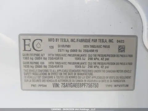 2023 Tesla Model Y Long Range VIN 7SAYGAEE8PF756750 фото 9