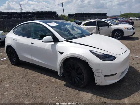7SAYGDEF1NF445491 — 2022 Tesla Model Y Performance Dual Motor ALL-Wheel Drive, Левый бок (Left Side), фото до ремонта