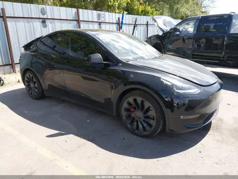 7SAYGDEF3NF395869 — 2022 Tesla Model Y Performance Dual Motor ALL-Wheel Drive, Задняя часть (Rear), фото до ремонта