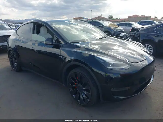 7SAYGDEF0PF814554 — 2023 Tesla Model Y Performance Dual Motor ALL-Wheel Drive, Передняя часть слева (Left Front), фото до ремонта
