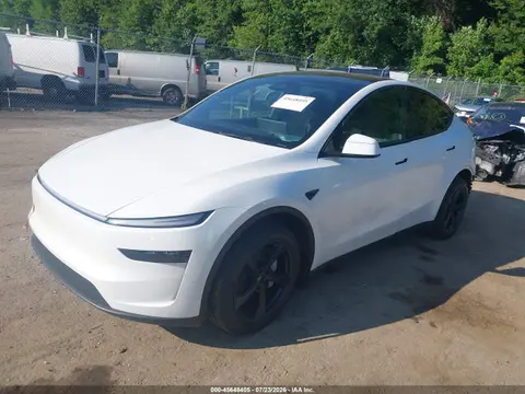 2026 Tesla Model Y Premium Rear-wheel Drive/rear-wheel Drive VIN 7SAYGDED5TA647663 фото 2