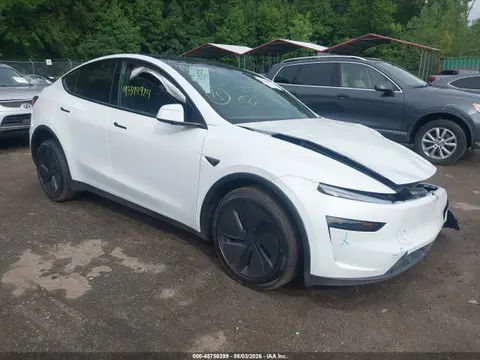 7SAYGDED1TA695497 — 2026 Tesla Model Y Premium Rear-Wheel Drive/Rear-Wheel Drive, Передняя часть слева (Left Front), фото до ремонта