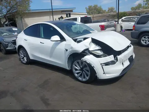 7SAYGDED9TF548332 — 2026 Tesla Model Y Premium Rear-Wheel Drive/Rear-Wheel Drive, Передняя часть (Front End), фото до ремонта