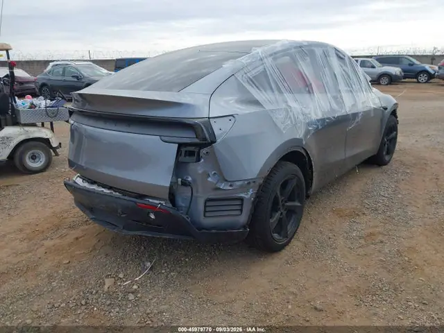 7SAYGDED4TF454536 — 2026 Tesla Model Y Premium Rear-Wheel Drive/Rear-Wheel Drive, фото 4 с аукциона IAAI 14.10.2026, Передняя часть